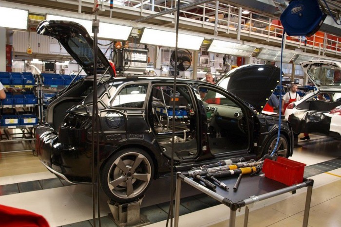 Kisvárosnyi emberrel bővít az Audi 4