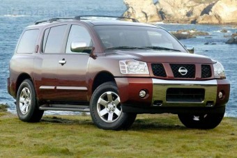 A Nissan 271 ezer autót hív vissza