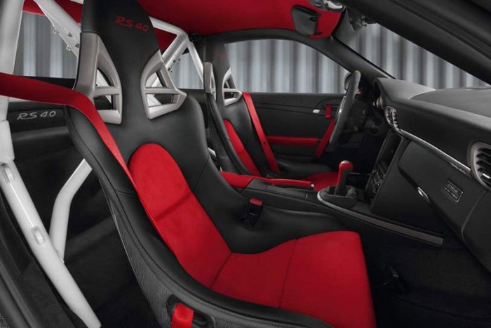 Versenyautót a menedzsereknek 6 | Vezess Versenyautót a menedzsereknek 6