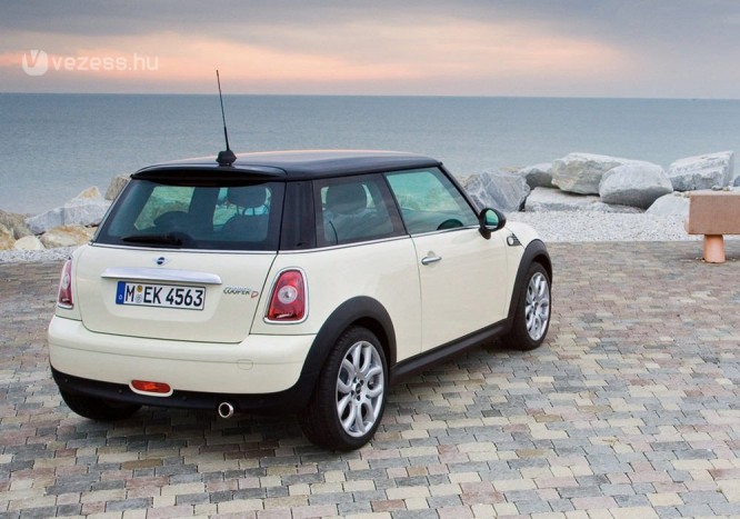 Kisautóknál a BMW-hez tartozó MINI a legmegbízhatóbb