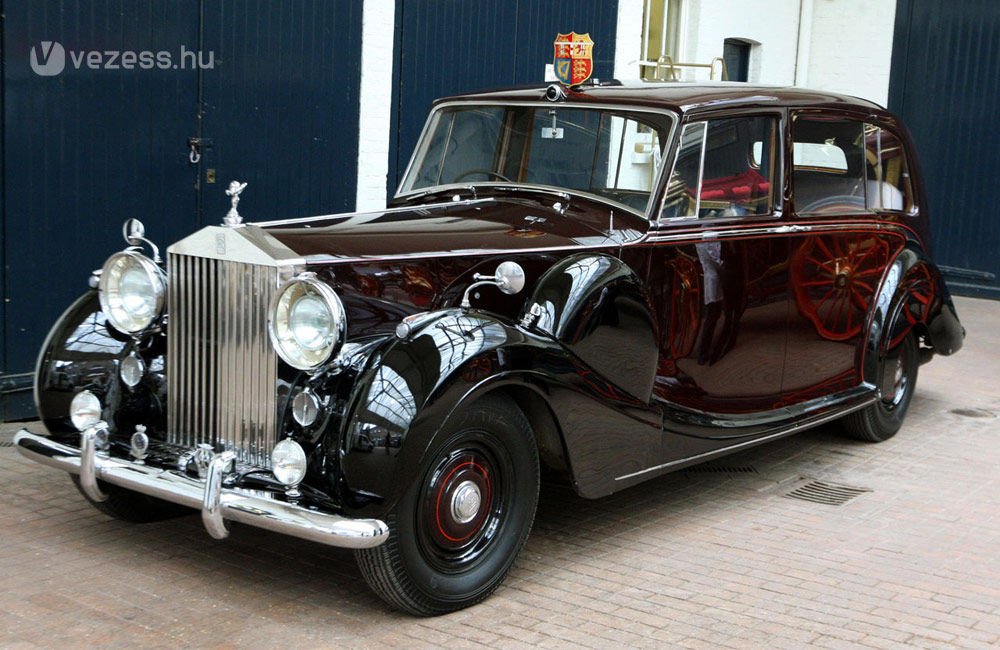 Rolls-Royce-ban utazott a menyasszony 5