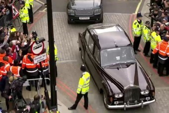 Rolls-Royce-ban utazott a menyasszony