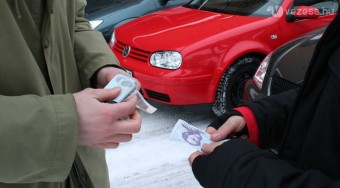 Vádemelés az autósokat sarcolók ellen