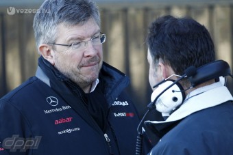 Nem kérnek a decemberi fináléból az F1-esek