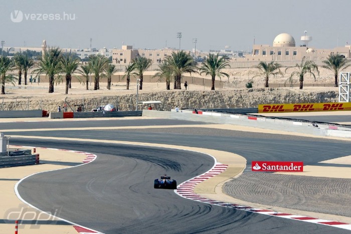 F1: Haladékot kapott Bahrein