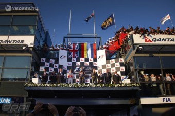 F1: A csapatok is megtárgyalják az eladást