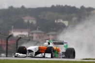 F1: Buttoné a második edzés 54