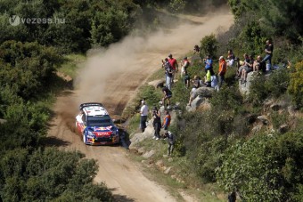 Meglepetésre Loeb az élen az Olasz-ralin