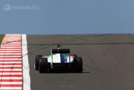 F1: Vettelék alázták a mezőnyt az időmérőn 17