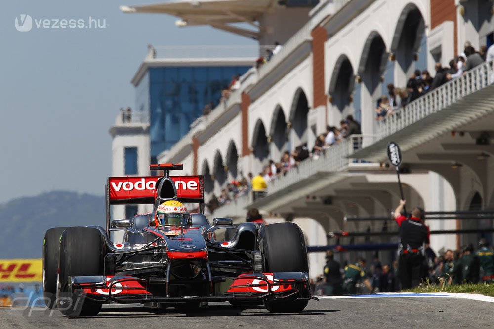 F1: Vettelék alázták a mezőnyt az időmérőn 13