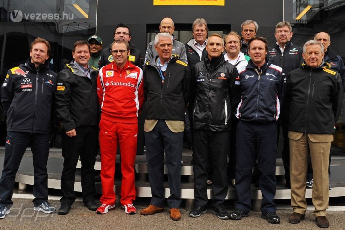 Hallgatnak az F1 rajongóira a csapatok 3