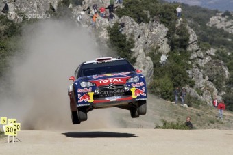 Őrzi első helyét Loeb az Olasz-ralin