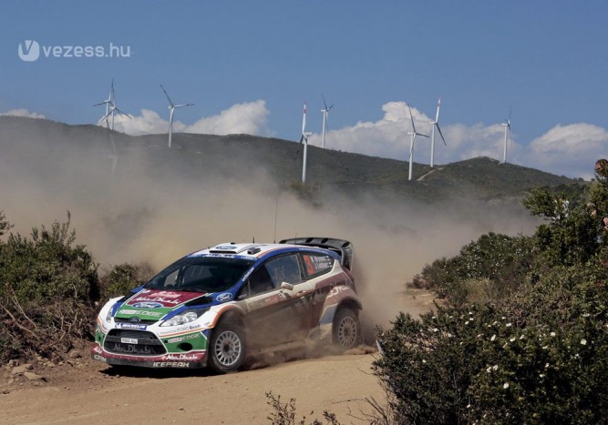 Őrzi első helyét Loeb az Olasz-ralin 6