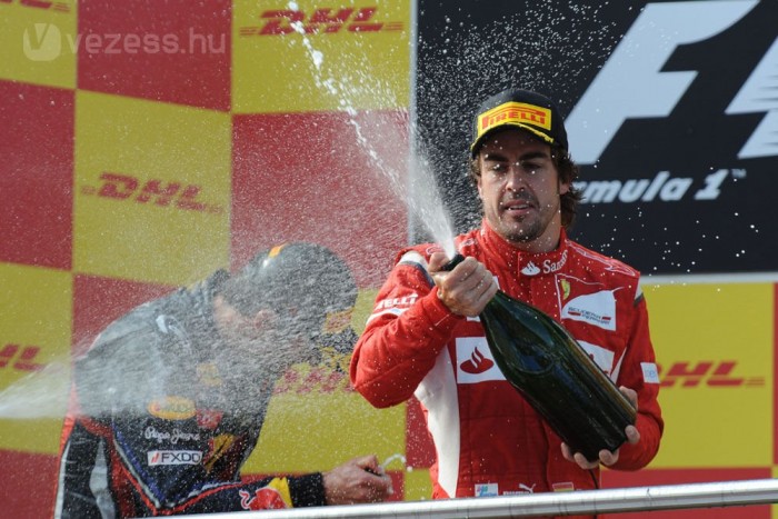 F1: Kint van a gödörből a Ferrari? 6 | Vezess F1: Kint van a gödörből a Ferrari? 6