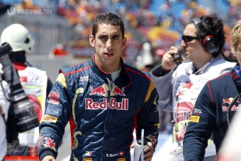 F1: Buemi alig bírt a kormánnyal