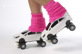 Gyorshajtás görkorcsolyával  - videó