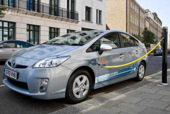 Minden Prius konnektorról tölthető lesz