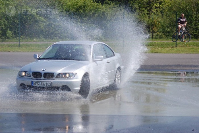 Ki fizet az üzemanyagért? 8