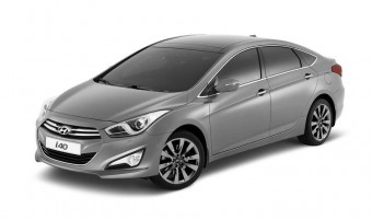 4,3 l fogyasztással az új Hyundai i40 szedán