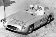 Az 1955-ös győztes Moss-Jenkinson kettős és a Mercedes 300 SLR rekordja máig áll