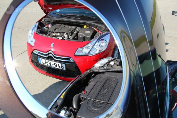 Francia luxusmini a brit német luxusmini ellen 11 Egyforma a 112 lóerős teljesítmény és a 270 Nm-es nyomaték, de a két motor nem azonos. A MINI-é új fejlesztés, csak a korábbiak kapták