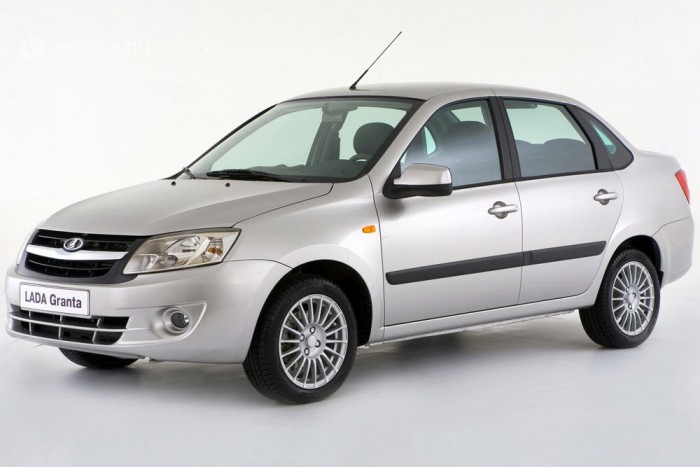 Putyinnak nem indult az új Lada 6 | Vezess Putyinnak nem indult az új Lada 6