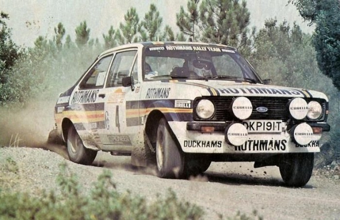 Újra versenyautóban a ralilegenda 7