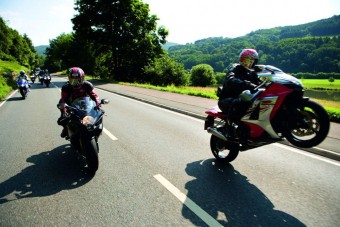 Utasbiztosítás motorosoknak