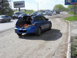 Elképesztő baleset, Mazda megskalpolva