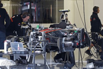 F1: Tucatnyi újítással készül a McLaren