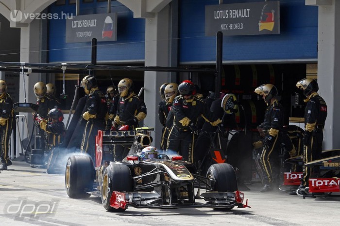 F1: Sok kicsi sokra megy a Renault-nál