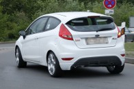 Érkezik a sportos Ford Fiesta 2