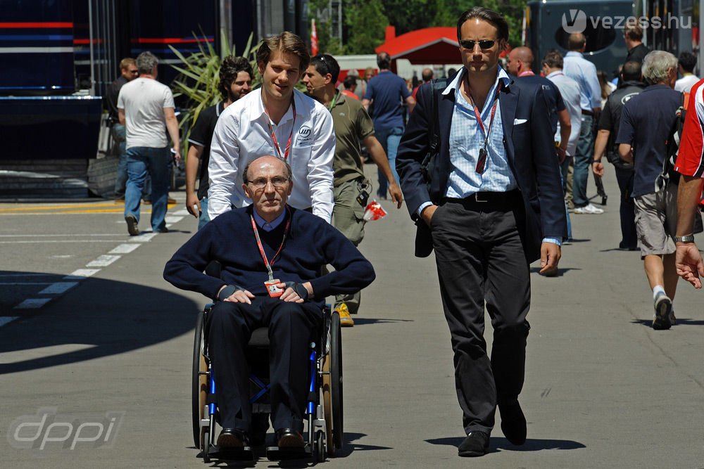 Sir Frank Williams és Adam parr, a Williams F1 Team ügyvezetője