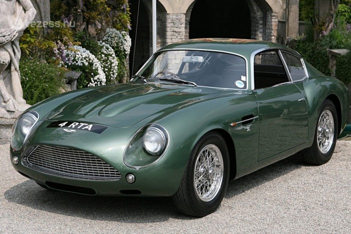 Aston Martin olasz gúnyában 6