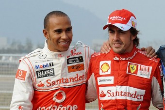 F1: Hamilton is mehetne a Ferrarihoz