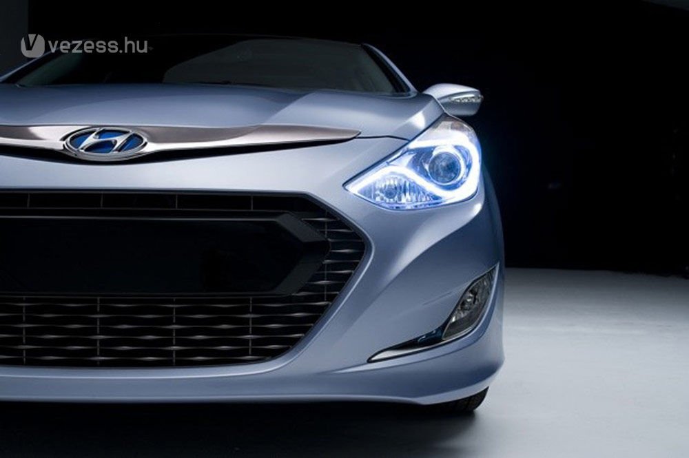 2013-ban jön a Hyundai plug-in-hibrid