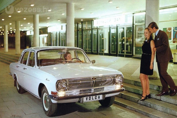 Tanácselnökök, TSZ-elöljárók és egyéb megbízható elvtársak reprezentáltak az M24-es Volgával. Magánembereknek alig volt elérhető és könyörtelenül sokat zabált