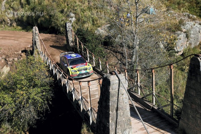 Meglepetés kell a Fordtól 7