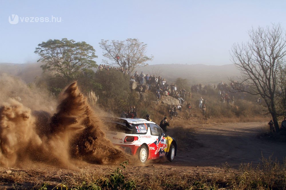 Loeb vezet a szuperspeciál után 10