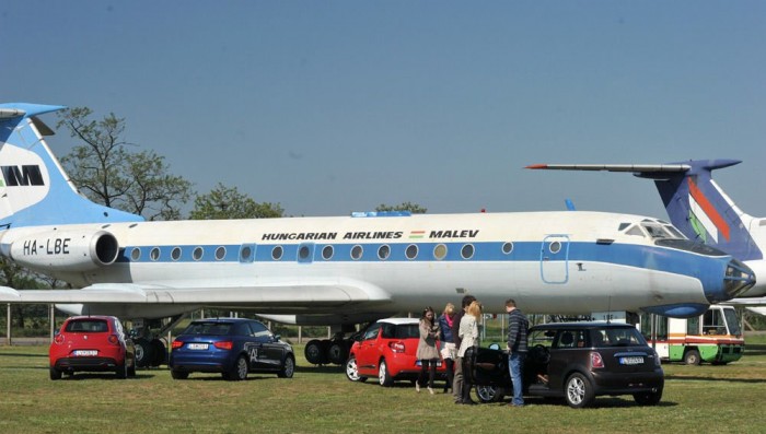 Kitalálják, hol fotóztunk? Igen, a Ferihegyi Repülőgép Emlékparkban