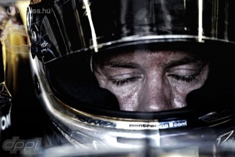 F1: Vettel 20. edzéselsőségét ünnepli