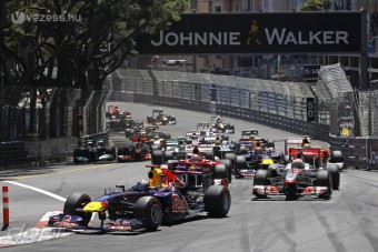 F1: Vettel a magasban, Hamilton mélységben