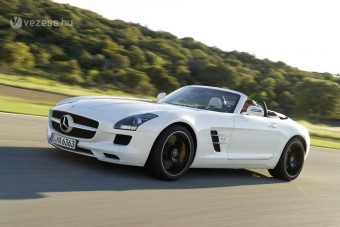50 milliós roadster a Mercedestől