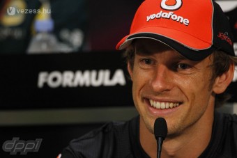 F1: Button a Ferrarihoz vágyik?