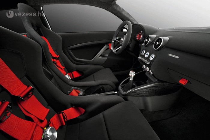 500 lóerős csöppség az Auditól 7