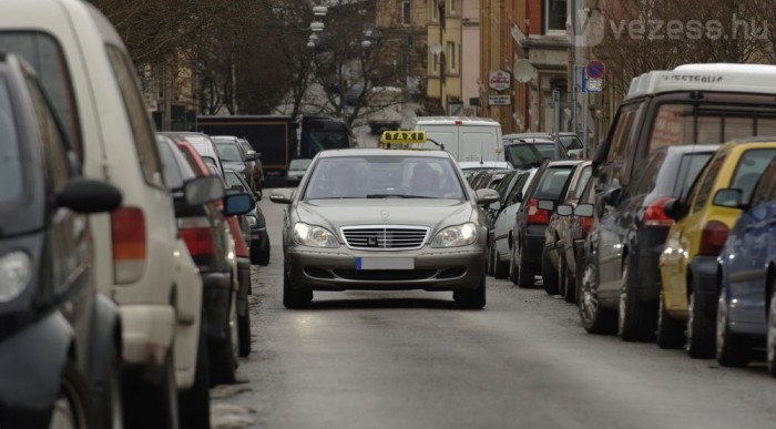 Taxis demonstráció a fővárosban 6 | Vezess Taxis demonstráció a fővárosban 6