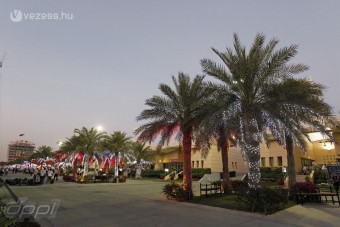 F1: Mégis bukhat Bahrein