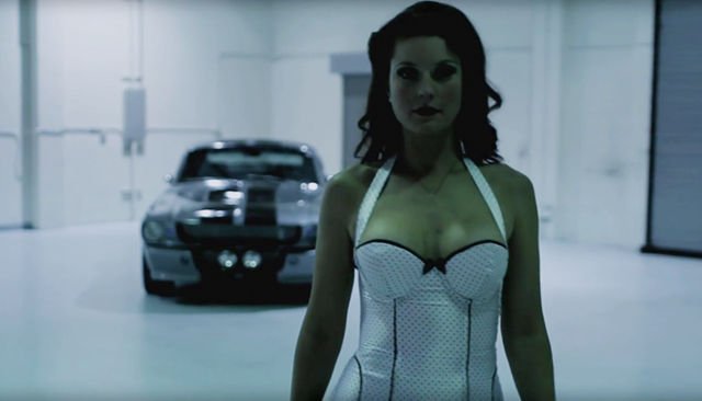 Másfél perc pornó autóbuziknak