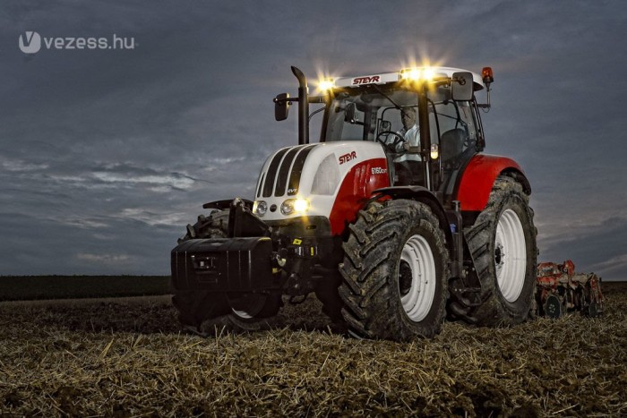 Ámokfutó traktorosra lőttek a rendőrök