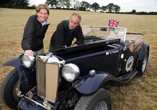 Ötvenezer km-es túra oldtimerrel